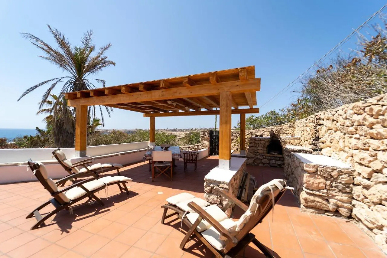 Wonderful Seaview Villa Il Gabbiano Reale Lampedusa Italy