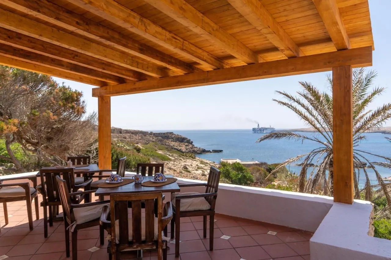 Wonderful Seaview Villa Il Gabbiano Reale Lampedusa Apartamento